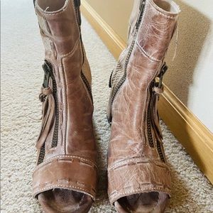 Freebird, Zombi, size 8